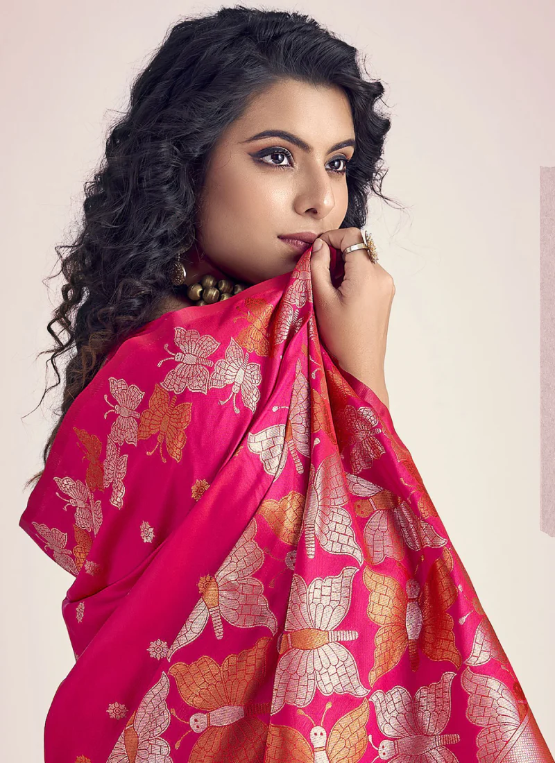 Beautiful Zari Weaving Banarasi Silk Rani Pink Bridesmaid Saree - Image 3