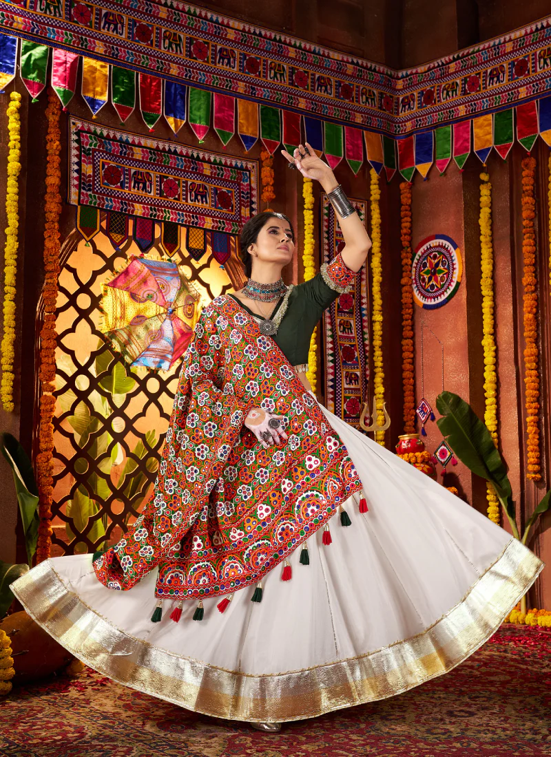 Navratri Wear Gota Patti Border Silk White Chaniya Choli With Dupatta - Image 7