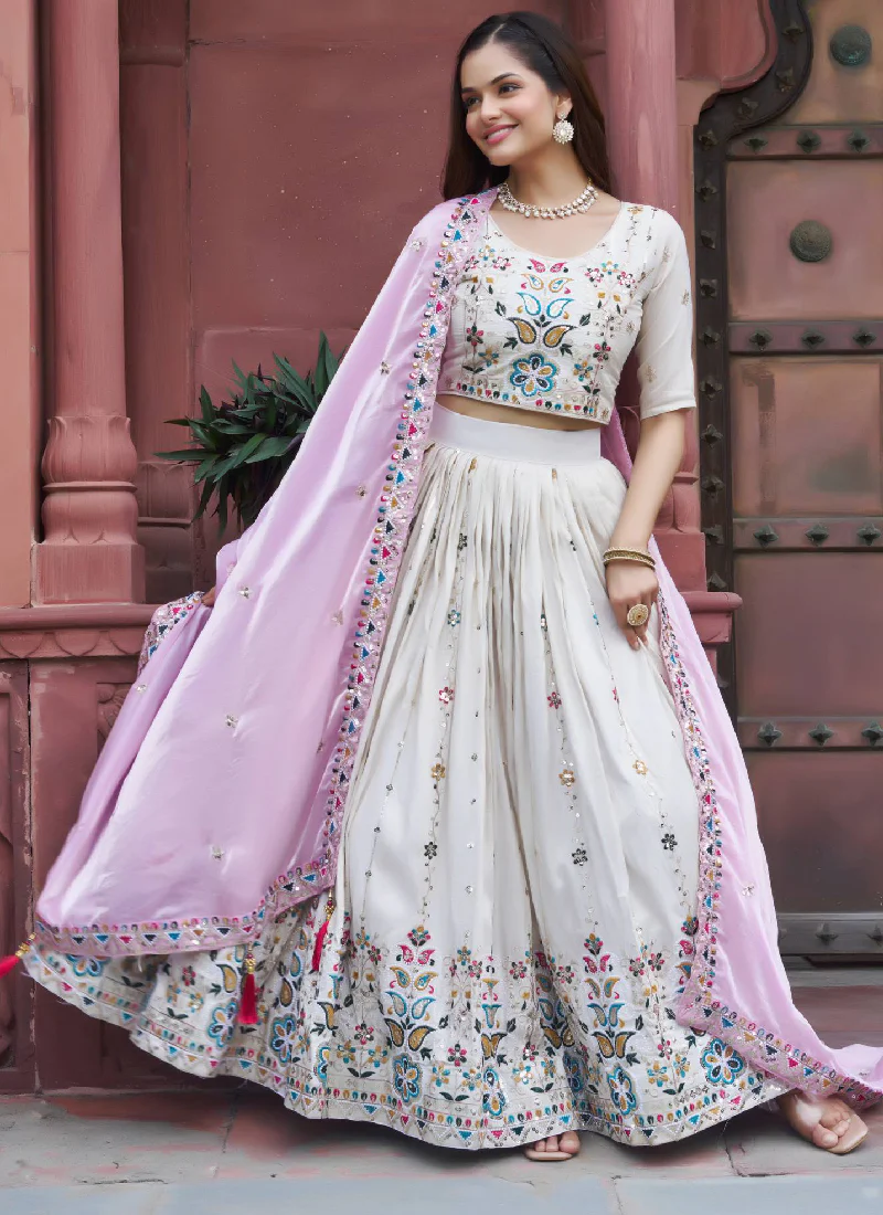 Tissue Silk Embroidered Off White Lehenga Choli With Pink Dupatta - Image 4